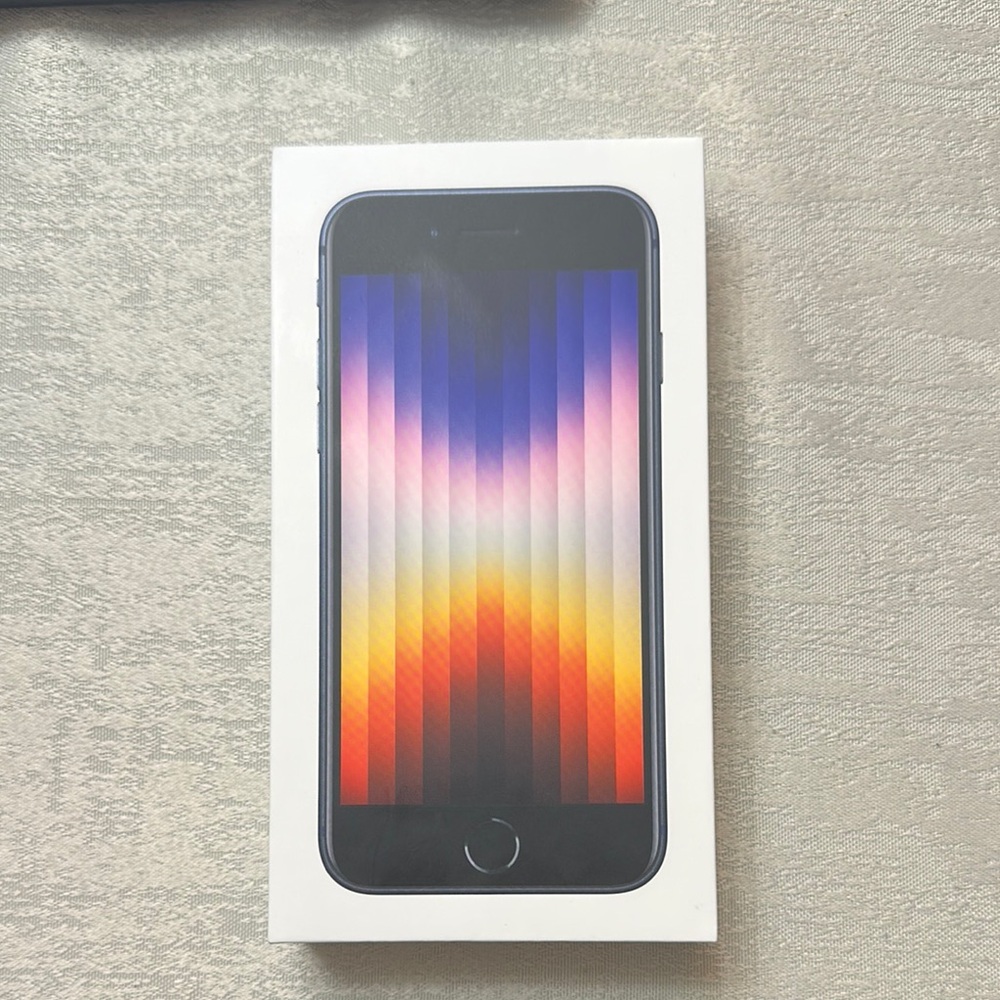 Apple Black iPhone - - SE 3rd generation (2022) - 256GB